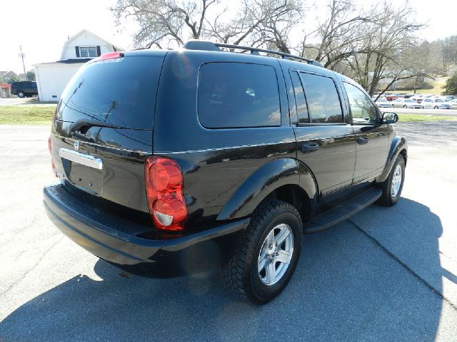 2004 Dodge Durango Wagon SE