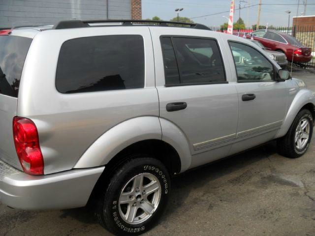 2004 Dodge Durango Wagon SE