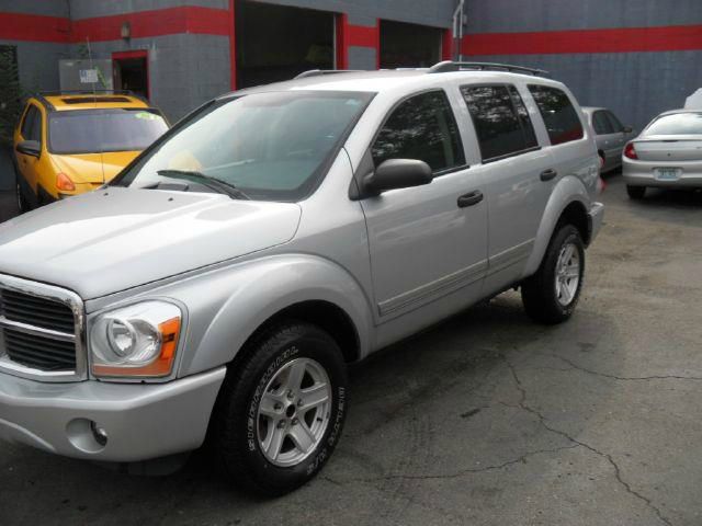 2004 Dodge Durango Wagon SE