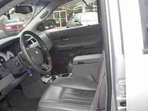 2004 Dodge Durango SLT 25