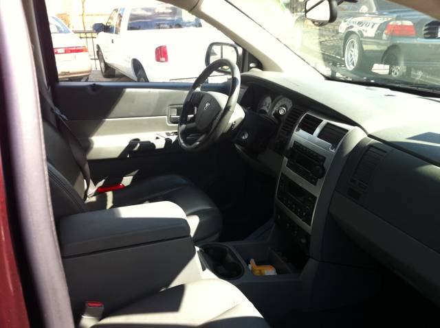 2004 Dodge Durango SLT 25