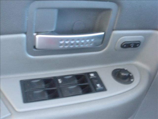 2004 Dodge Durango SLT 25