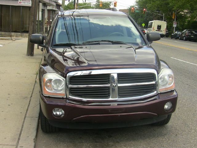 2004 Dodge Durango Wagon SE