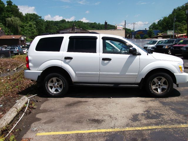 2004 Dodge Durango Wagon SE