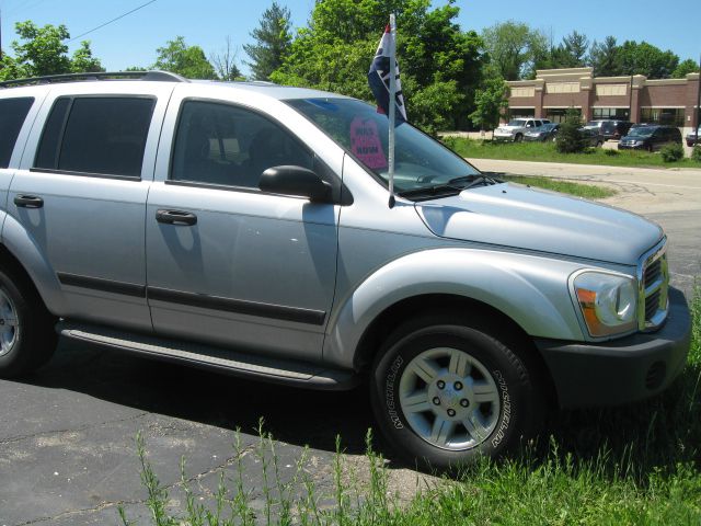 2005 Dodge Durango Wolfsburg Edition Sedan