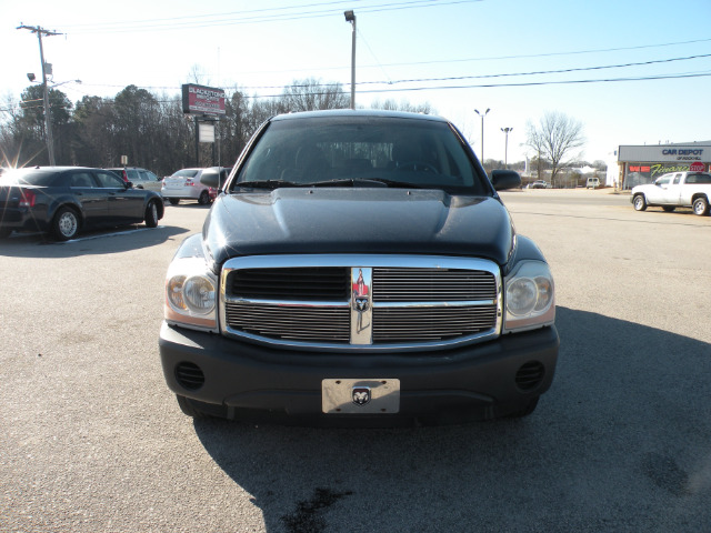 2005 Dodge Durango 4dr Sdn S Auto