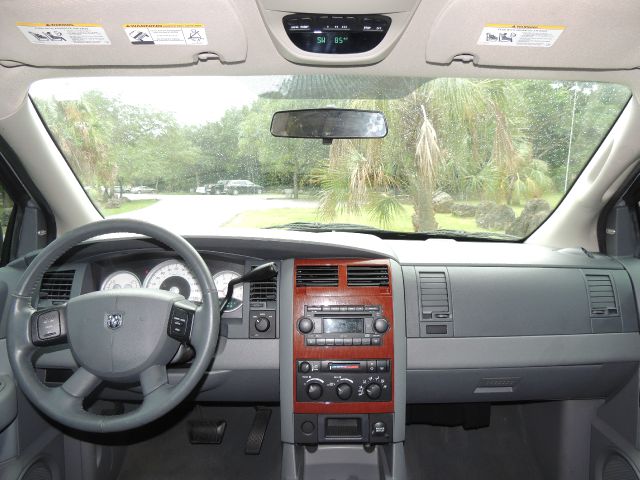 2005 Dodge Durango SLT
