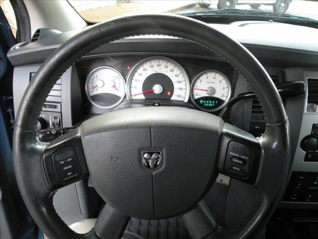 2005 Dodge Durango SLT 25