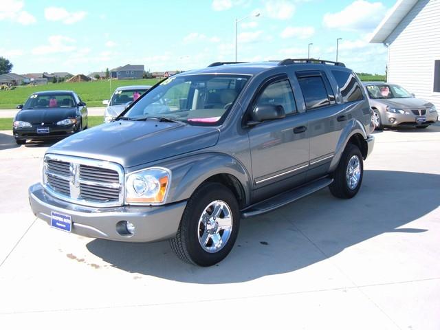 2005 Dodge Durango SLT 25