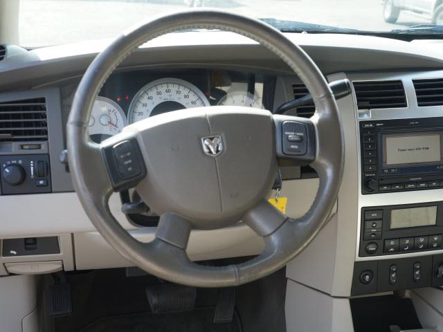 2005 Dodge Durango SLT 25
