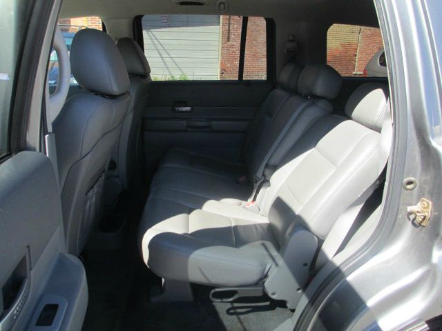 2005 Dodge Durango Wagon SE
