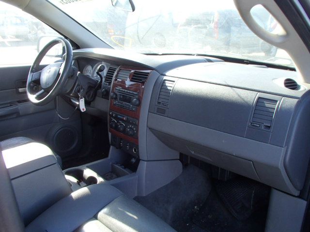 2005 Dodge Durango Wagon SE