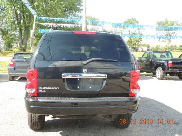 2005 Dodge Durango Wagon SE