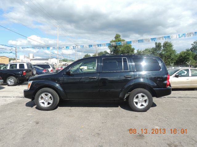 2005 Dodge Durango Wagon SE