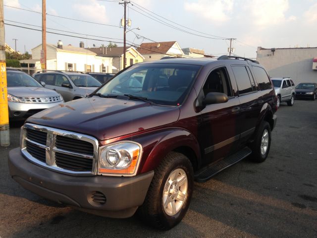2005 Dodge Durango 4DR LUX