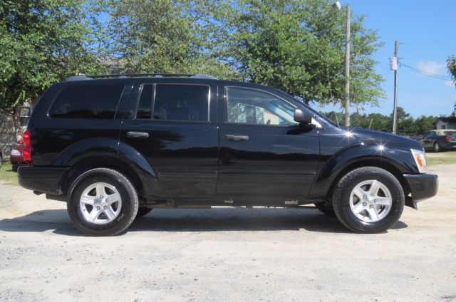 2005 Dodge Durango Wagon SE