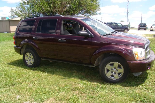 2005 Dodge Durango Wagon SE