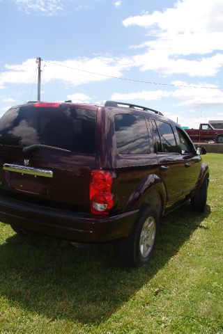 2005 Dodge Durango Wagon SE