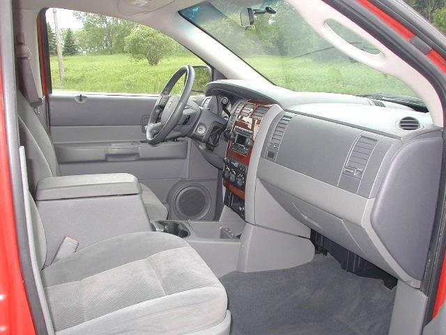 2005 Dodge Durango Wagon SE