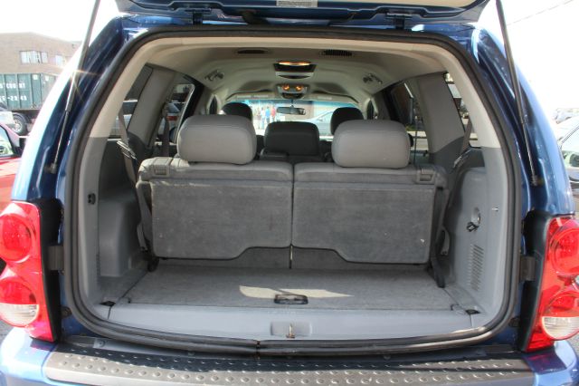 2005 Dodge Durango Wagon SE