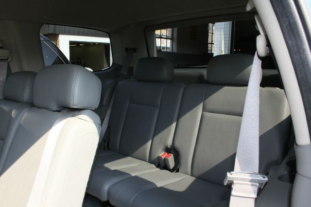 2005 Dodge Durango Wagon SE