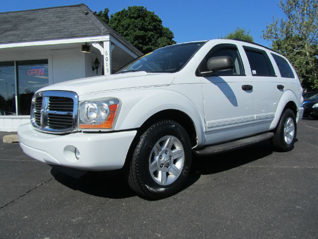2005 Dodge Durango Unknown