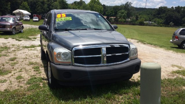2005 Dodge Durango XLT FX4 Crew Cab