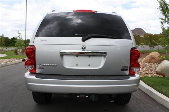 2005 Dodge Durango SLT