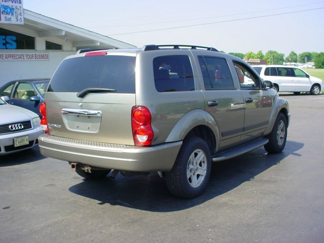 2006 Dodge Durango Wagon SE