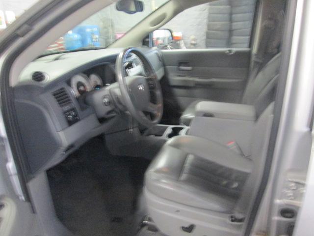 2006 Dodge Durango SLT 25