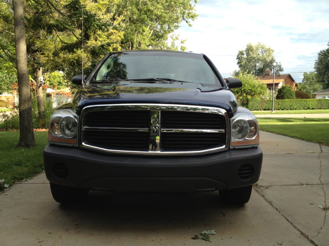 2006 Dodge Durango Wolfsburg Edition Sedan