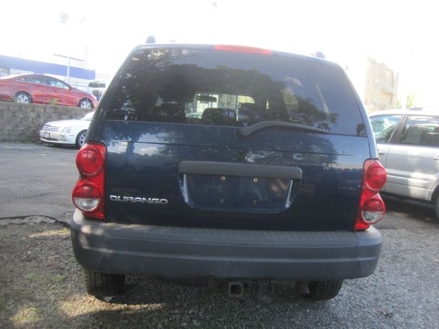 2006 Dodge Durango Wolfsburg Edition Sedan