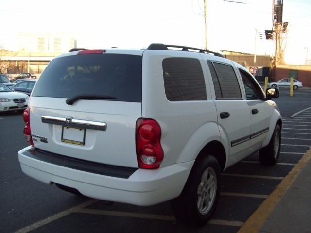 2007 Dodge Durango Wagon SE