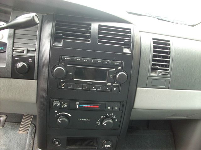 2007 Dodge Durango Wolfsburg Edition Sedan