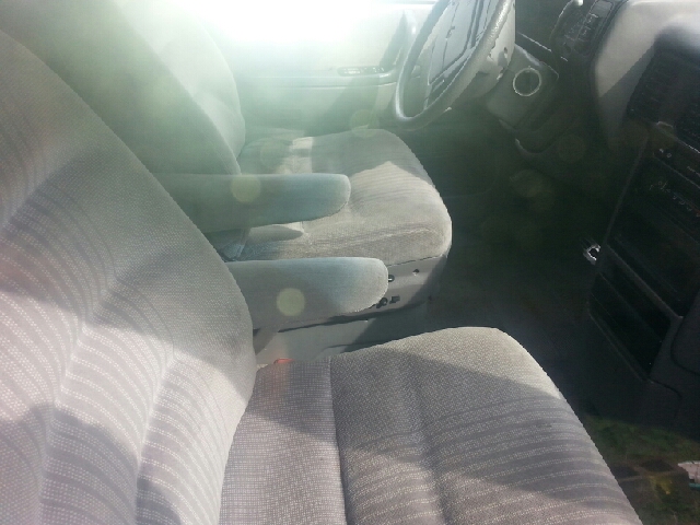 1993 Dodge Grand Caravan X