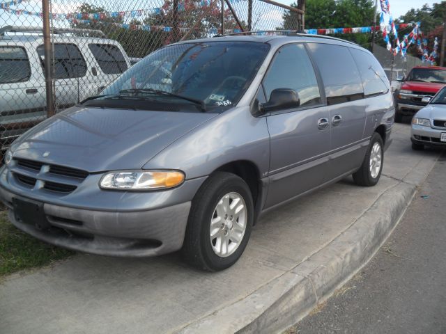 1996 Dodge Grand Caravan X