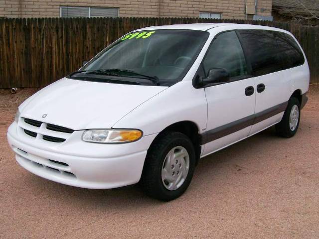 1996 Dodge Grand Caravan SE