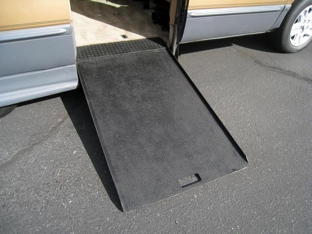 1996 Dodge Grand Caravan SE Sport Wagon 4D