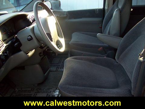 1996 Dodge Grand Caravan Quad-long-slt-5.9l Diesel-4wd-1 Owner