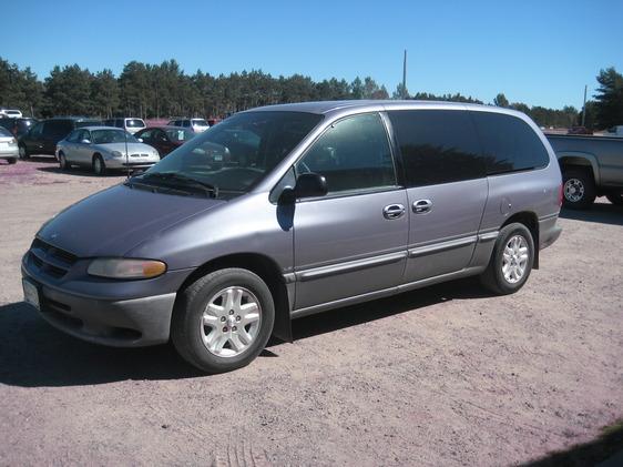 1996 Dodge Grand Caravan X