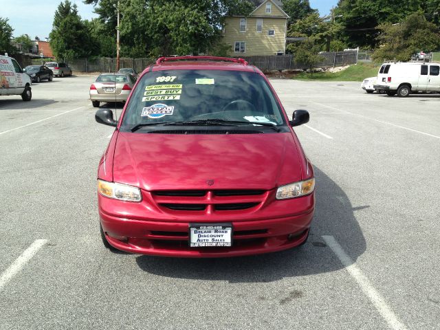 1997 Dodge Grand Caravan SE