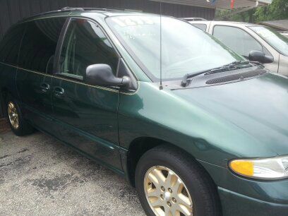1997 Dodge Grand Caravan X