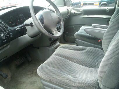 1997 Dodge Grand Caravan X