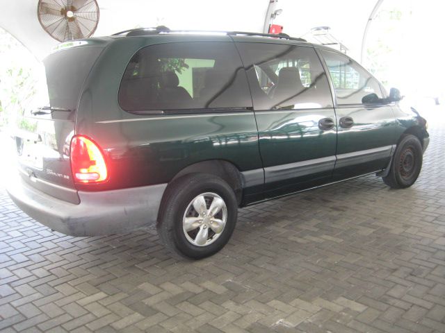 1998 Dodge Grand Caravan SE