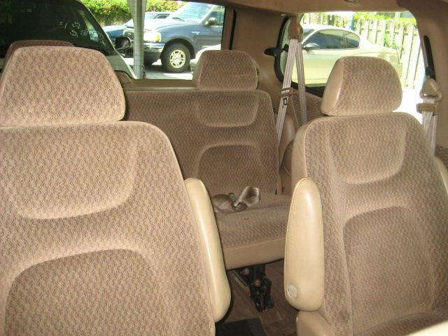 1998 Dodge Grand Caravan SE