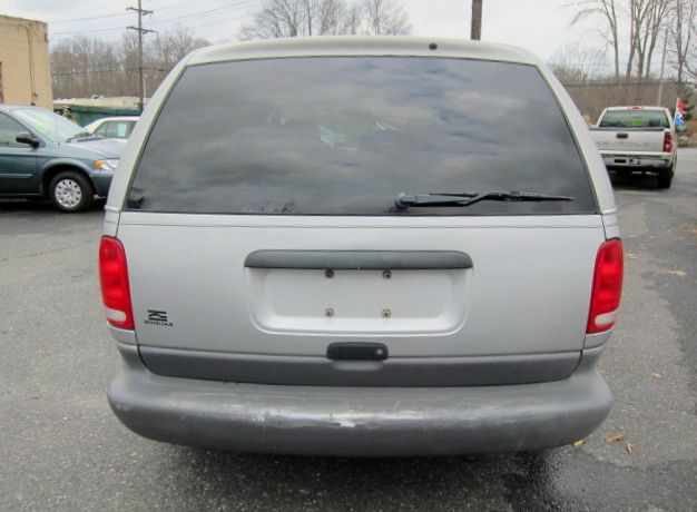 1998 Dodge Grand Caravan SE