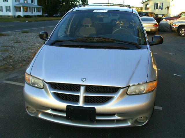 1999 Dodge Grand Caravan SE