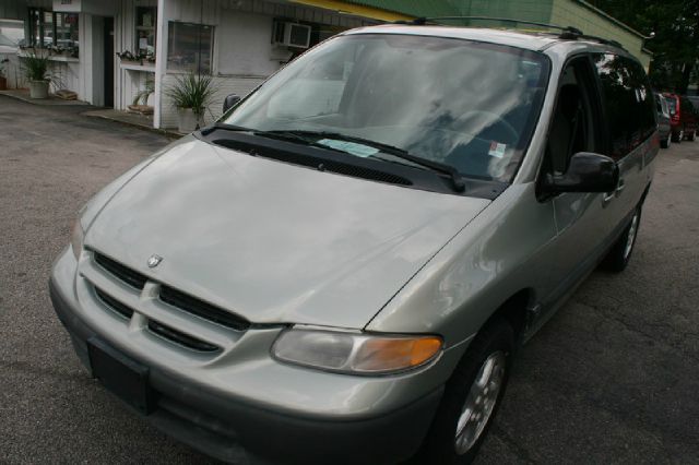 1999 Dodge Grand Caravan SE