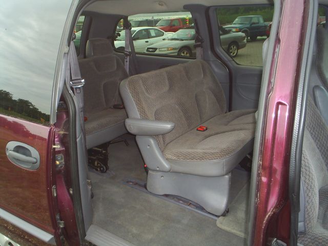 1999 Dodge Grand Caravan 4dr Sdn LX Base