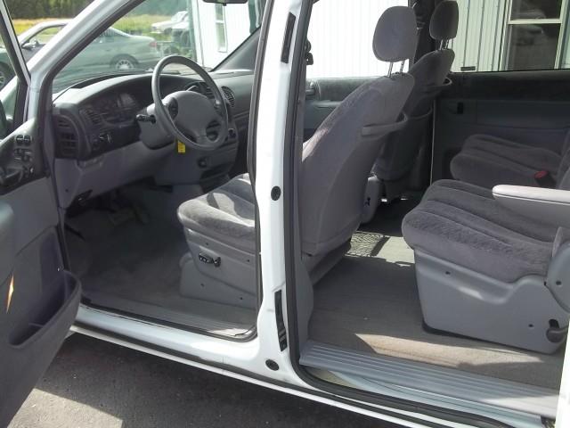 1999 Dodge Grand Caravan Unknown